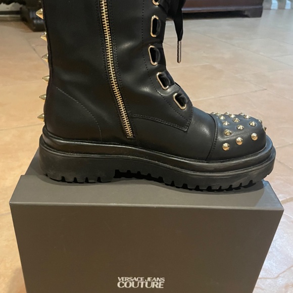 Versace Jeans Couture - Picture 7 of 16